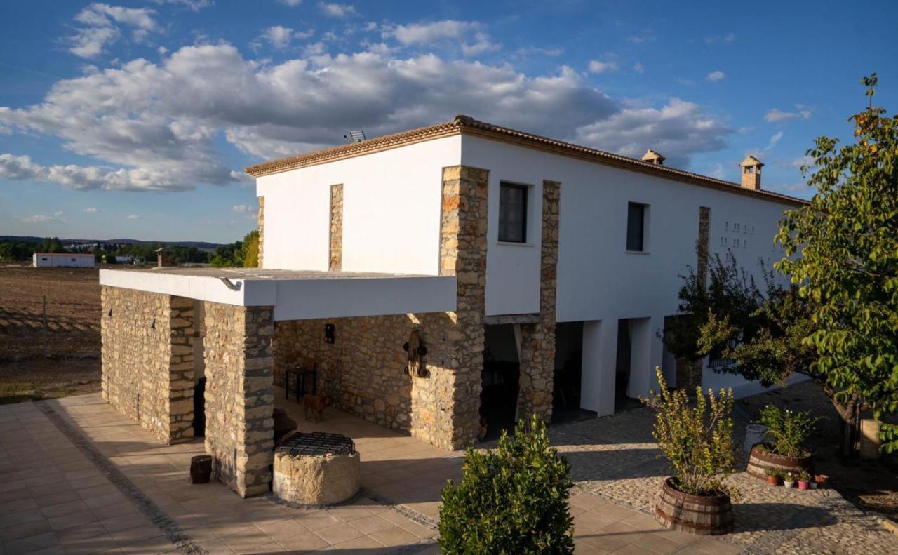 Alojamiento Rural La Granja De Las Monjas เฮน ภายนอก รูปภาพ